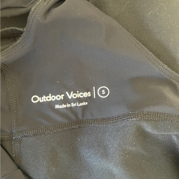 Outdoor Voices Black V-Neck Bodysuit - Picture 6 of 7